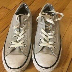 Converse women's 9